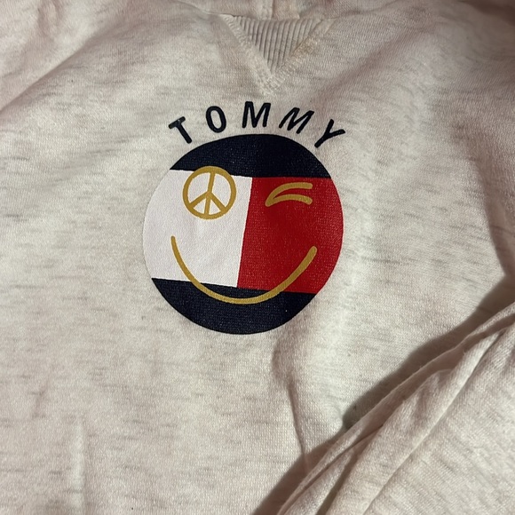 NWOT Tommy Hilfiger sweats set - Picture 2 of 3